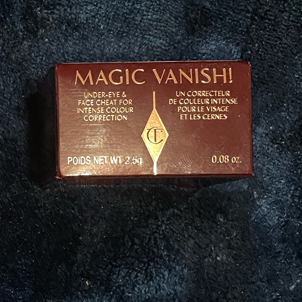 SOLD Charlotte Tilbury Magic Vanish Color Correcto